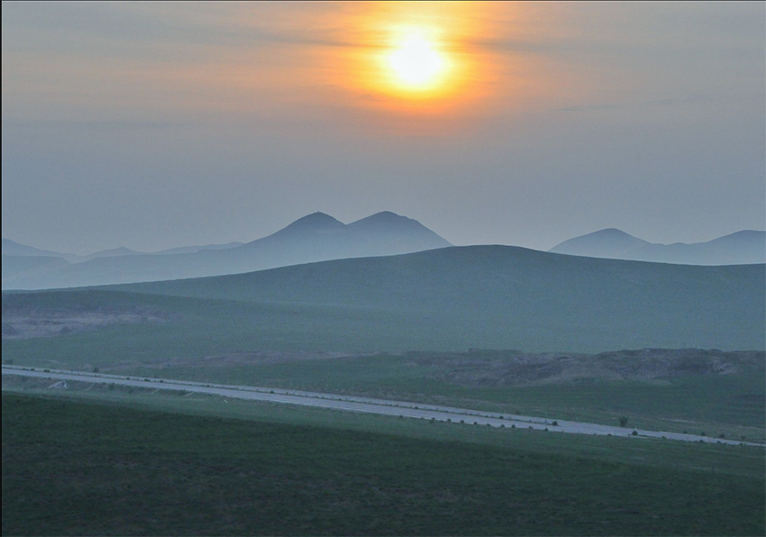 内蒙古扎鲁特旗巴哈路线4