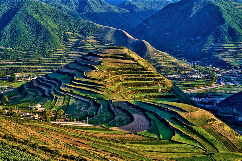 甘肃宕昌县车拉草原自驾路线6