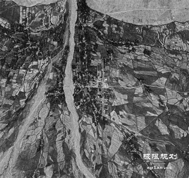 新疆伊宁县-19620628